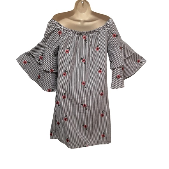 Betsey Johnson Dress Striped Embroidered Flowers Off Shoulder Size 8 - Picture 5 of 8